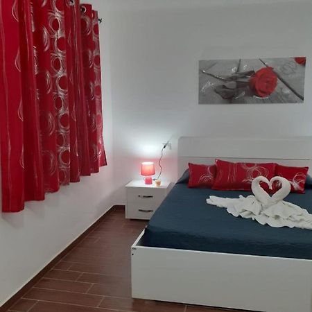 Sos Appentos 3 - Indipendente 4/6 posti letto Apartamento Siniscola Exterior foto