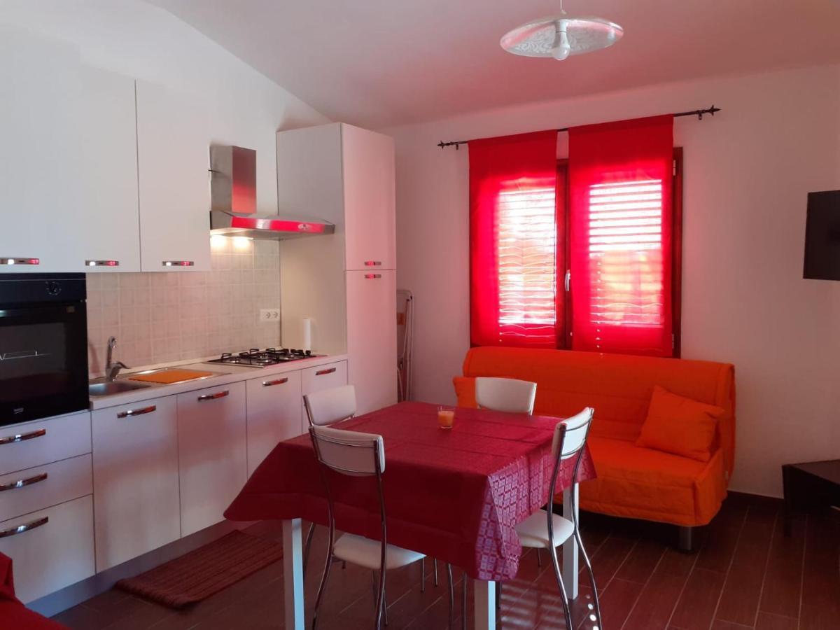 Sos Appentos 3 - Indipendente 4/6 posti letto Apartamento Siniscola Exterior foto