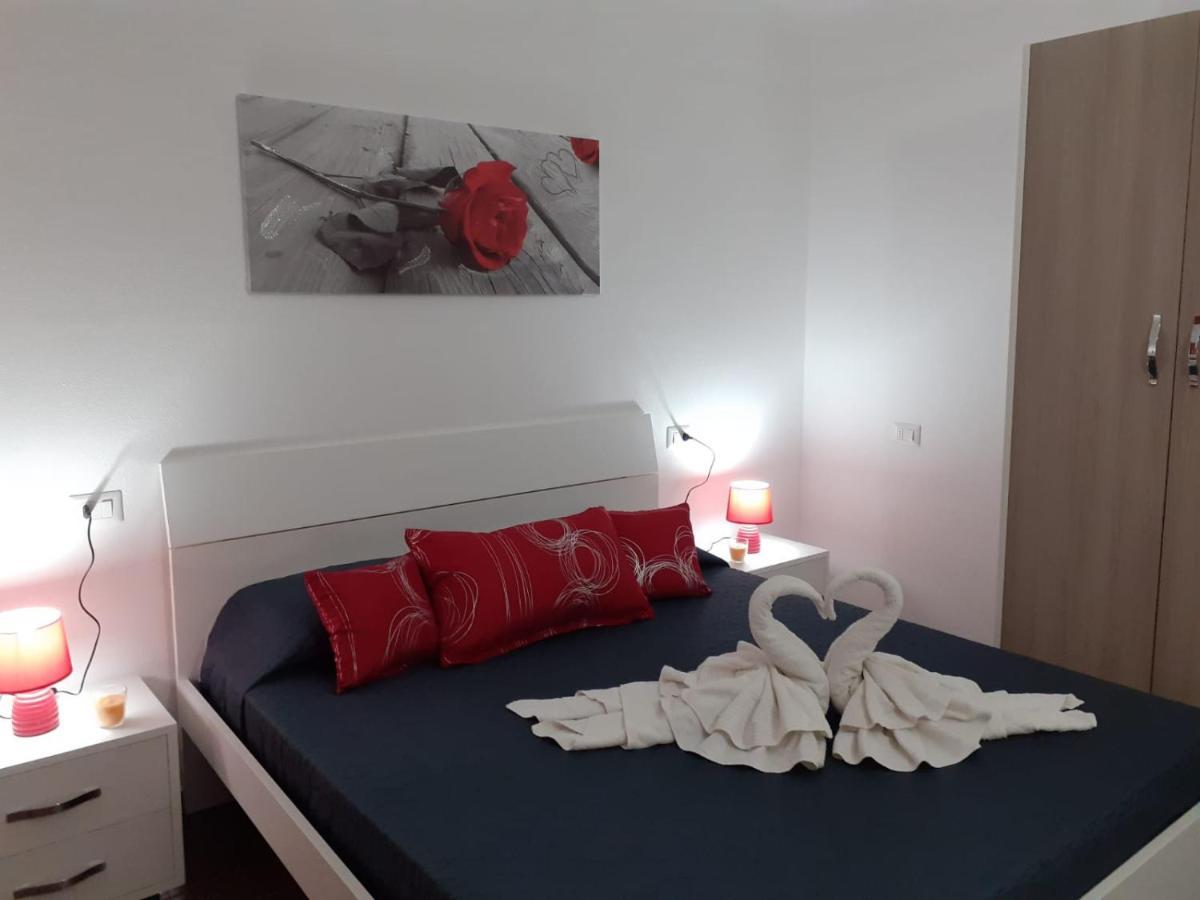 Sos Appentos 3 - Indipendente 4/6 posti letto Apartamento Siniscola Exterior foto